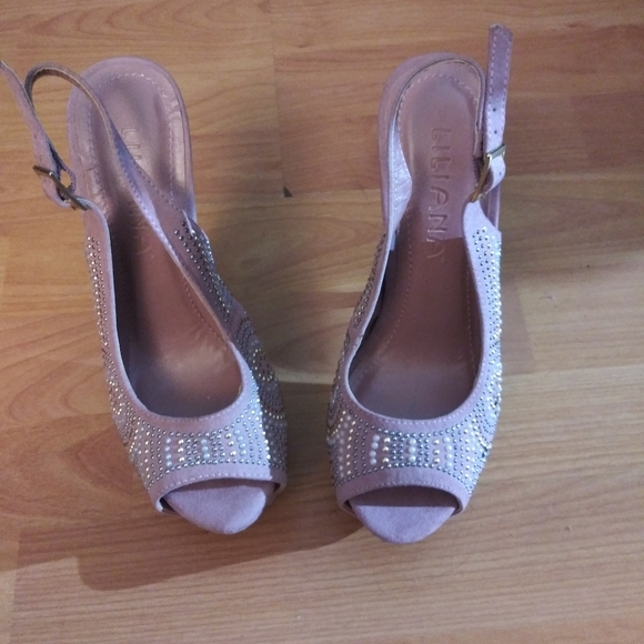 Stiletto high heels - Picture 3 of 3